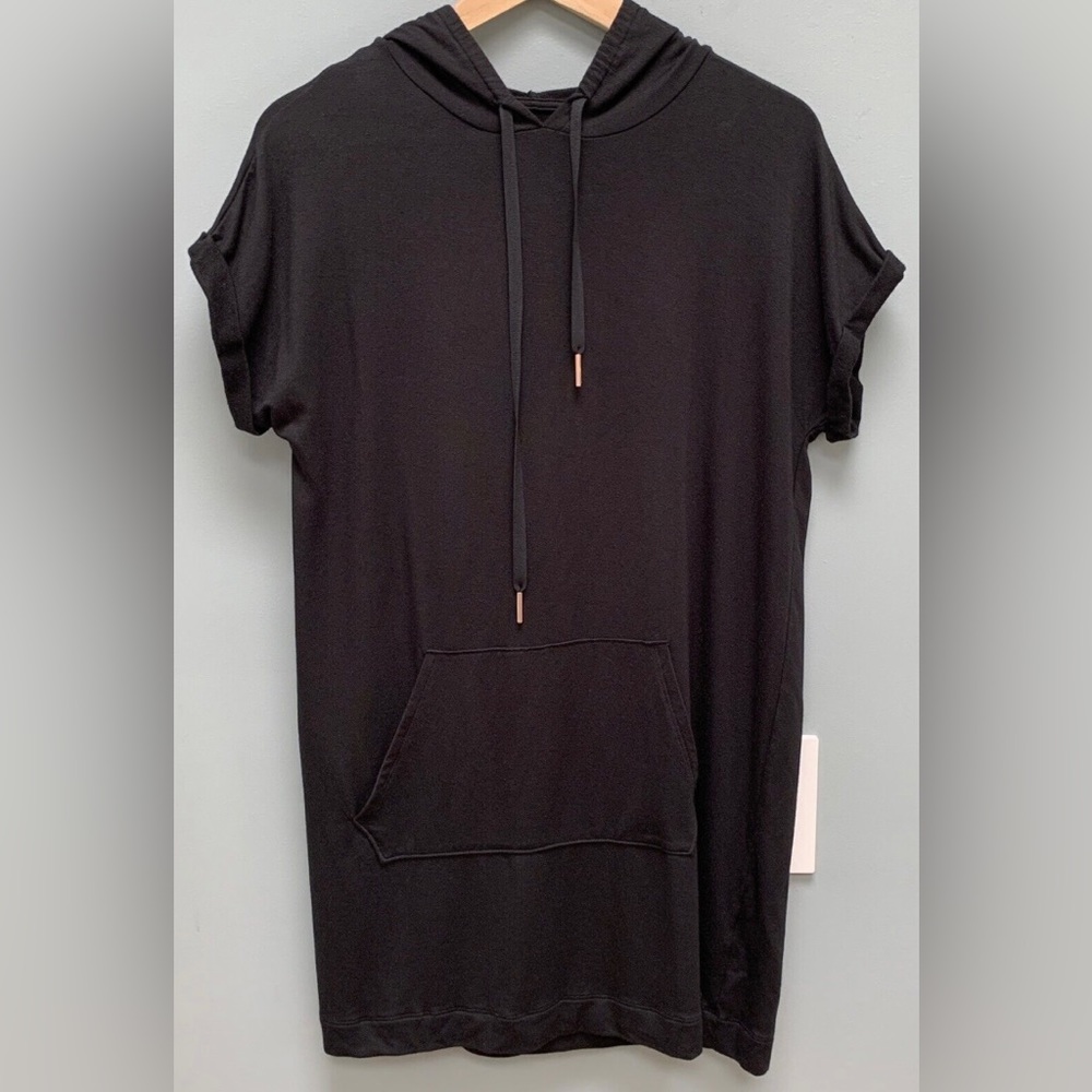 Beyond the Bump (beyond yoga) Maternity Short Sleeve Hoodie Tunic S